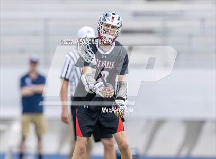 Thumbnail 1 in Eagle Valley vs. Evergreen (CHSAA 4A Semifinals) photogallery.