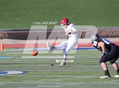 Thumbnail 1 in Durango vs. Roosevelt (CHSAA 3A State Championship) photogallery.