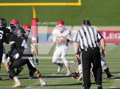 Thumbnail 2 in Durango vs. Roosevelt (CHSAA 3A State Championship) photogallery.
