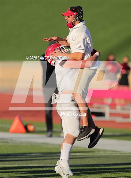 Thumbnail 1 in Durango vs. Roosevelt (CHSAA 3A State Championship) photogallery.