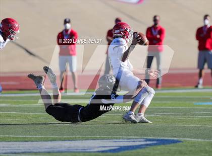 Thumbnail 2 in Durango vs. Roosevelt (CHSAA 3A State Championship) photogallery.