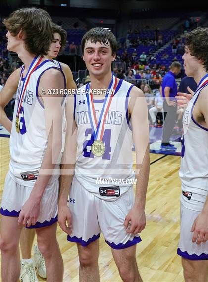 Thumbnail 1 in Lipan vs. LaPoynor (UIL 2A Basketball State Final Medal Ceremony) photogallery.