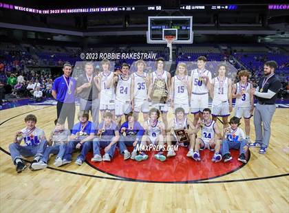 Thumbnail 3 in Lipan vs. LaPoynor (UIL 2A Basketball State Final Medal Ceremony) photogallery.