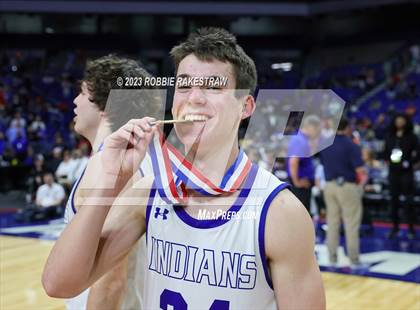 Thumbnail 2 in Lipan vs. LaPoynor (UIL 2A Basketball State Final Medal Ceremony) photogallery.