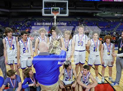 Thumbnail 2 in Lipan vs. LaPoynor (UIL 2A Basketball State Final Medal Ceremony) photogallery.
