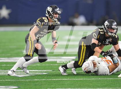 Thumbnail 2 in Refugio vs. Crawford (UIL 2A Division 1 Final) photogallery.