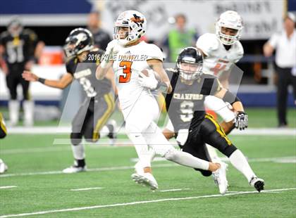 Thumbnail 2 in Refugio vs. Crawford (UIL 2A Division 1 Final) photogallery.