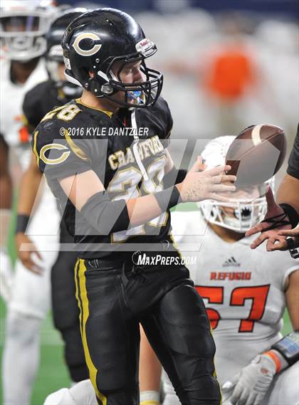Thumbnail 1 in Refugio vs. Crawford (UIL 2A Division 1 Final) photogallery.