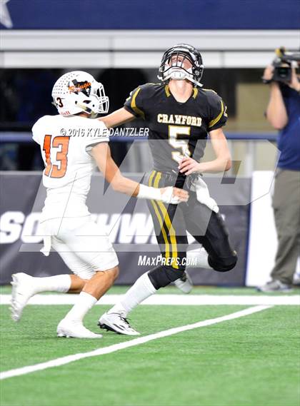 Thumbnail 1 in Refugio vs. Crawford (UIL 2A Division 1 Final) photogallery.