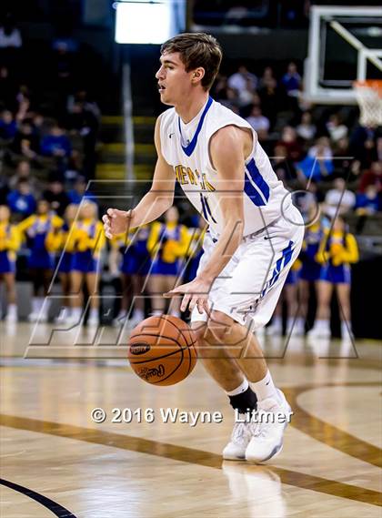 Thumbnail 2 in Holy Cross vs Newport Central Catholic (Ninth Region Semifinal) photogallery.