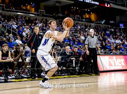 Thumbnail 2 in Holy Cross vs Newport Central Catholic (Ninth Region Semifinal) photogallery.