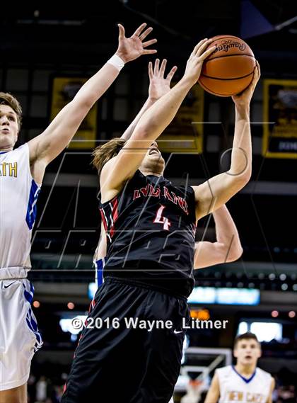 Thumbnail 3 in Holy Cross vs Newport Central Catholic (Ninth Region Semifinal) photogallery.