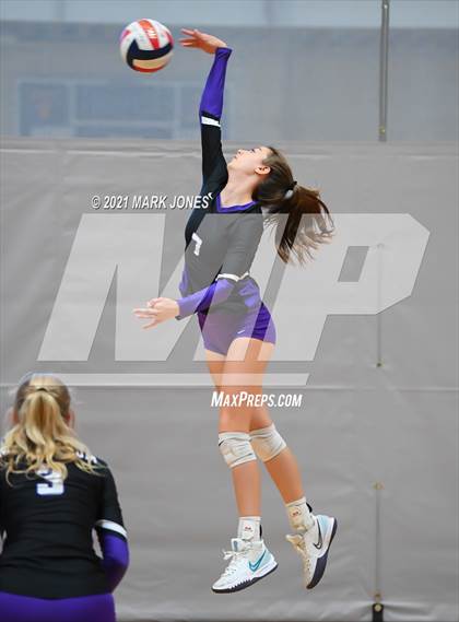 Thumbnail 1 in Millennium vs. Mater Dei (Nike Tournament of Champions) photogallery.