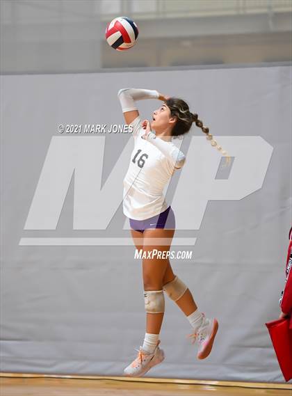 Thumbnail 2 in Millennium vs. Mater Dei (Nike Tournament of Champions) photogallery.