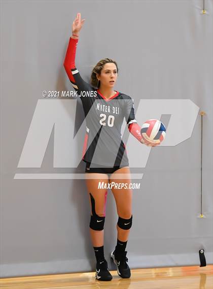 Thumbnail 2 in Millennium vs. Mater Dei (Nike Tournament of Champions) photogallery.
