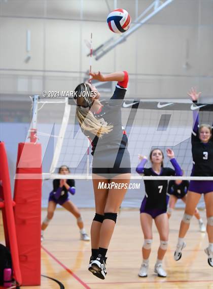 Thumbnail 2 in Millennium vs. Mater Dei (Nike Tournament of Champions) photogallery.