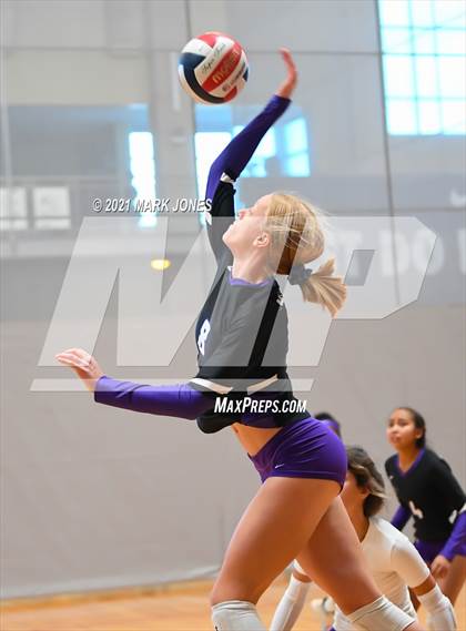 Thumbnail 2 in Millennium vs. Mater Dei (Nike Tournament of Champions) photogallery.