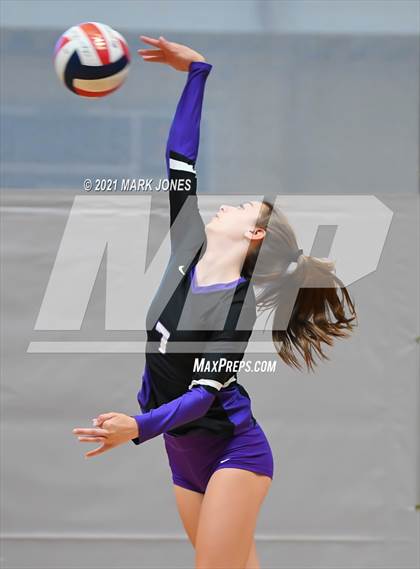 Thumbnail 2 in Millennium vs. Mater Dei (Nike Tournament of Champions) photogallery.