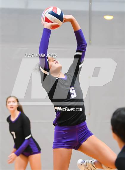 Thumbnail 3 in Millennium vs. Mater Dei (Nike Tournament of Champions) photogallery.