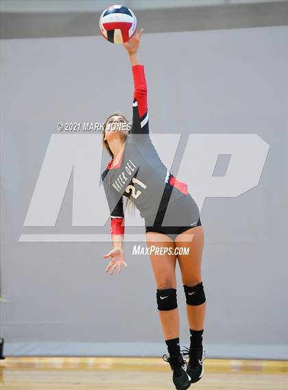 Thumbnail 3 in Millennium vs. Mater Dei (Nike Tournament of Champions) photogallery.