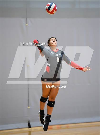 Thumbnail 3 in Millennium vs. Mater Dei (Nike Tournament of Champions) photogallery.