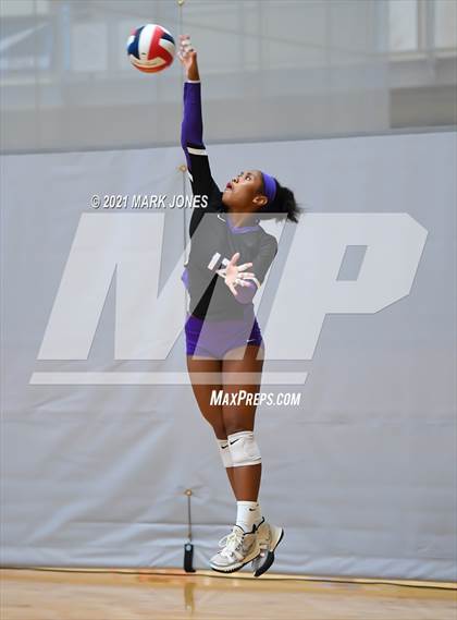 Thumbnail 1 in Millennium vs. Mater Dei (Nike Tournament of Champions) photogallery.