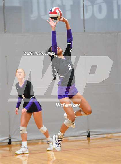 Thumbnail 1 in Millennium vs. Mater Dei (Nike Tournament of Champions) photogallery.