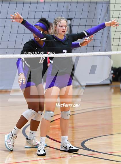 Thumbnail 2 in Millennium vs. Mater Dei (Nike Tournament of Champions) photogallery.