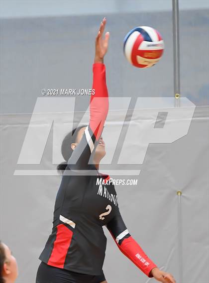 Thumbnail 1 in Millennium vs. Mater Dei (Nike Tournament of Champions) photogallery.