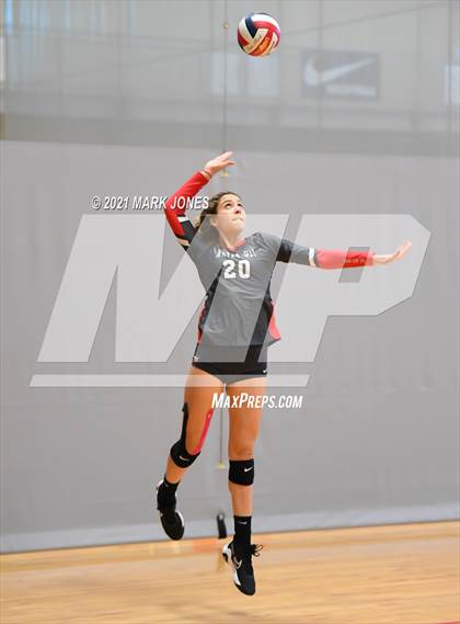 Thumbnail 3 in Millennium vs. Mater Dei (Nike Tournament of Champions) photogallery.