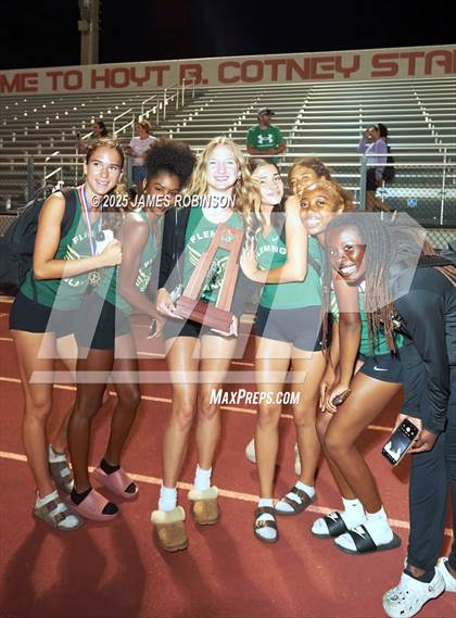 Thumbnail 1 in FHSAA 3A District 3 (Awards) photogallery.