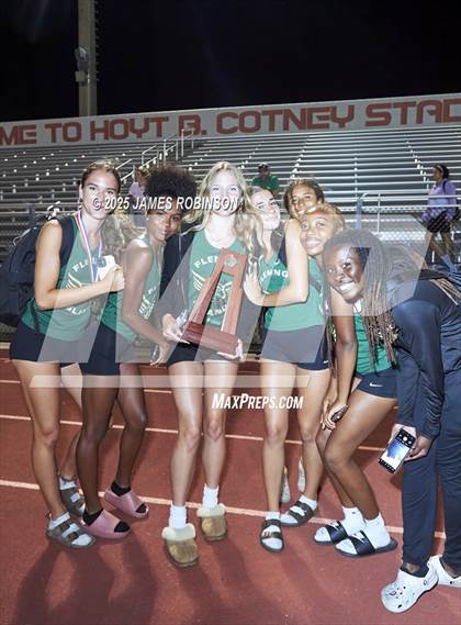 Thumbnail 1 in FHSAA 3A District 3 (Awards) photogallery.