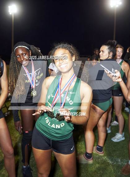 Thumbnail 3 in FHSAA 3A District 3 (Awards) photogallery.
