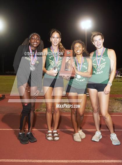 Thumbnail 1 in FHSAA 3A District 3 (Awards) photogallery.