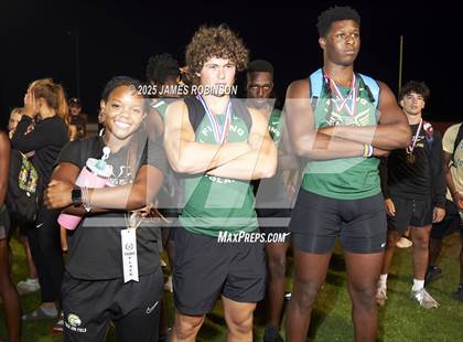 Thumbnail 3 in FHSAA 3A District 3 (Awards) photogallery.