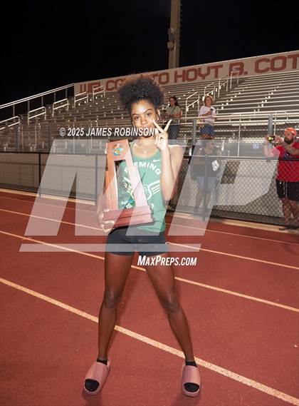 Thumbnail 3 in FHSAA 3A District 3 (Awards) photogallery.