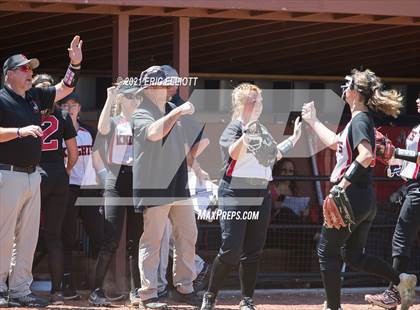 Thumbnail 2 in Villa Maria Academy vs Franklin (PIAA D10 4A Championship) photogallery.