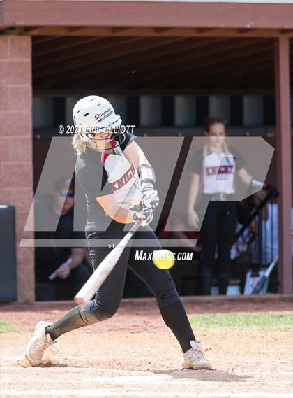 Thumbnail 3 in Villa Maria Academy vs Franklin (PIAA D10 4A Championship) photogallery.