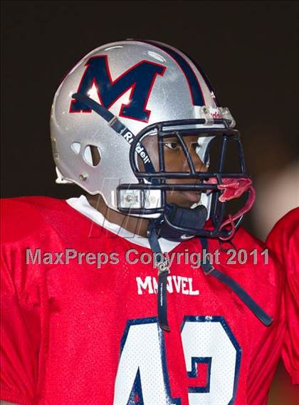 Thumbnail 3 in Terry vs. Manvel (4A Region 3 Bi-District Playoffs) photogallery.