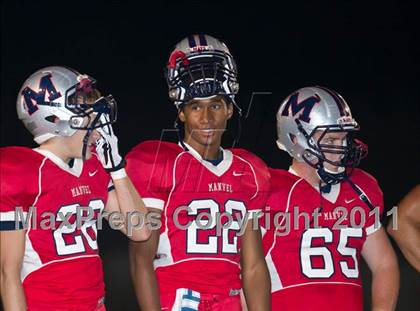 Thumbnail 1 in Terry vs. Manvel (4A Region 3 Bi-District Playoffs) photogallery.