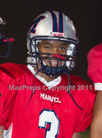 Thumbnail 1 in Terry vs. Manvel (4A Region 3 Bi-District Playoffs) photogallery.