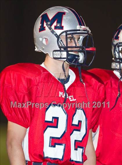 Thumbnail 3 in Terry vs. Manvel (4A Region 3 Bi-District Playoffs) photogallery.