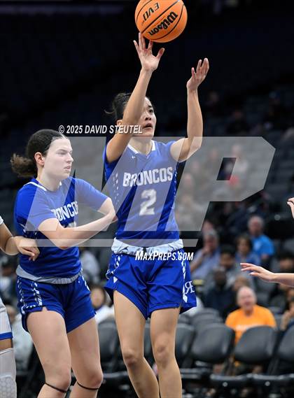 Thumbnail 2 in Rancho Bernardo vs. Caruthers (CIF State D2 Final) photogallery.