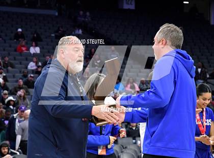 Thumbnail 3 in Rancho Bernardo vs. Caruthers (CIF State D2 Final) photogallery.