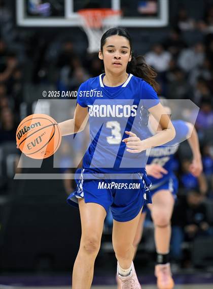 Thumbnail 1 in Rancho Bernardo vs. Caruthers (CIF State D2 Final) photogallery.