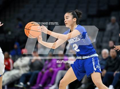 Thumbnail 3 in Rancho Bernardo vs. Caruthers (CIF State D2 Final) photogallery.