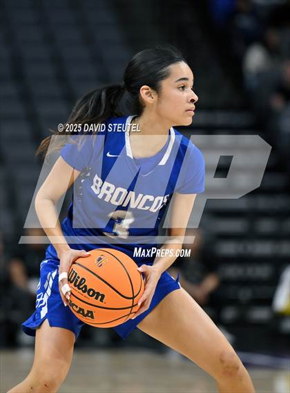 Thumbnail 2 in Rancho Bernardo vs. Caruthers (CIF State D2 Final) photogallery.