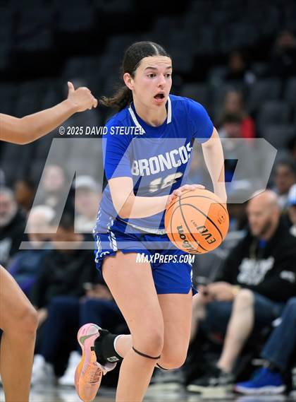 Thumbnail 2 in Rancho Bernardo vs. Caruthers (CIF State D2 Final) photogallery.