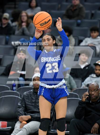 Thumbnail 3 in Rancho Bernardo vs. Caruthers (CIF State D2 Final) photogallery.