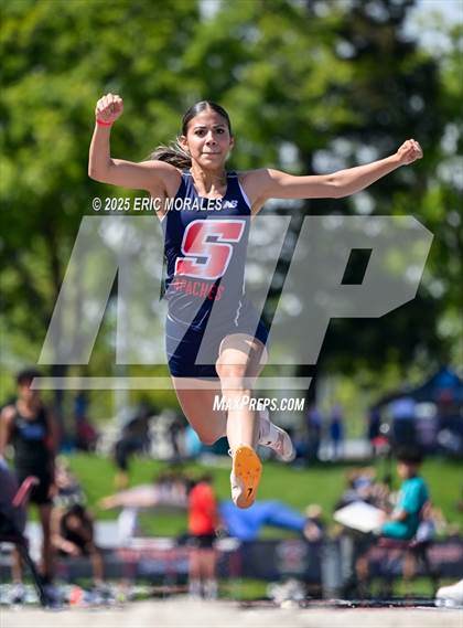 Thumbnail 2 in West Coast Relays (Field Events) photogallery.
